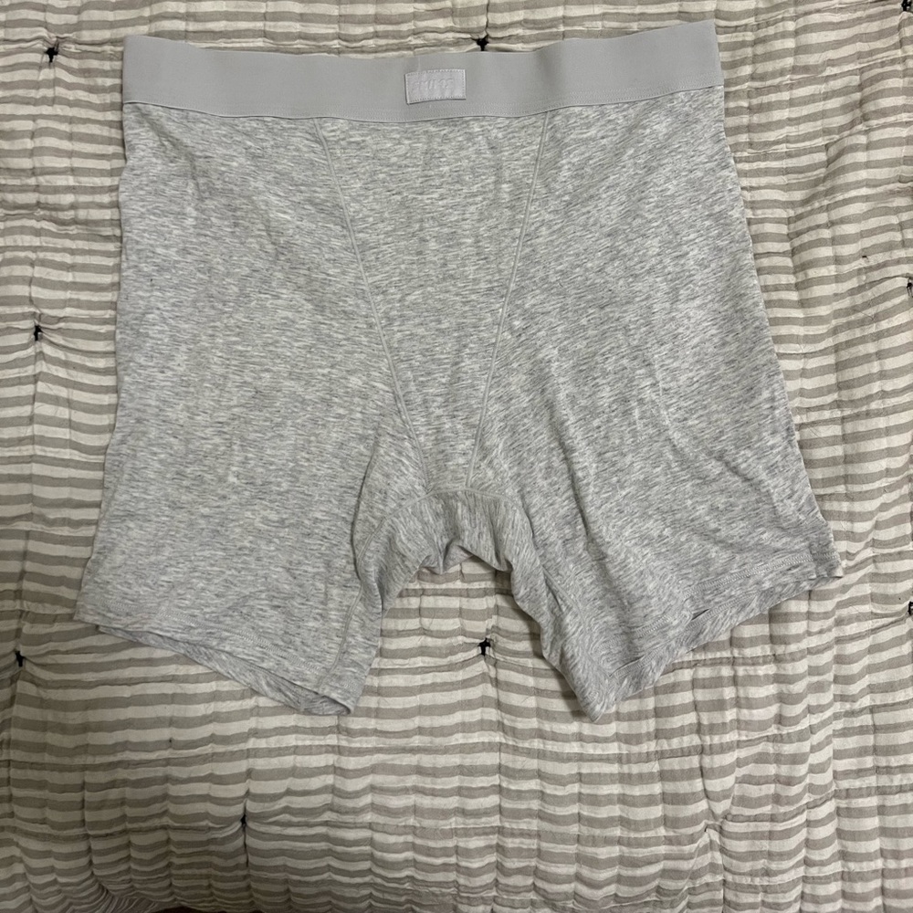 SKIMS BOYFRIEND BOXER